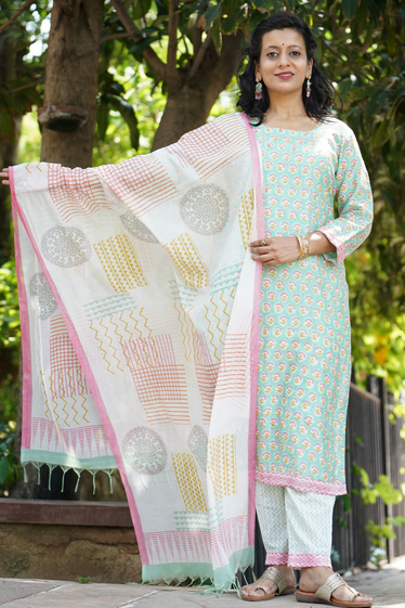 Mastana Chanderi Kurta + Pant + Dup Set