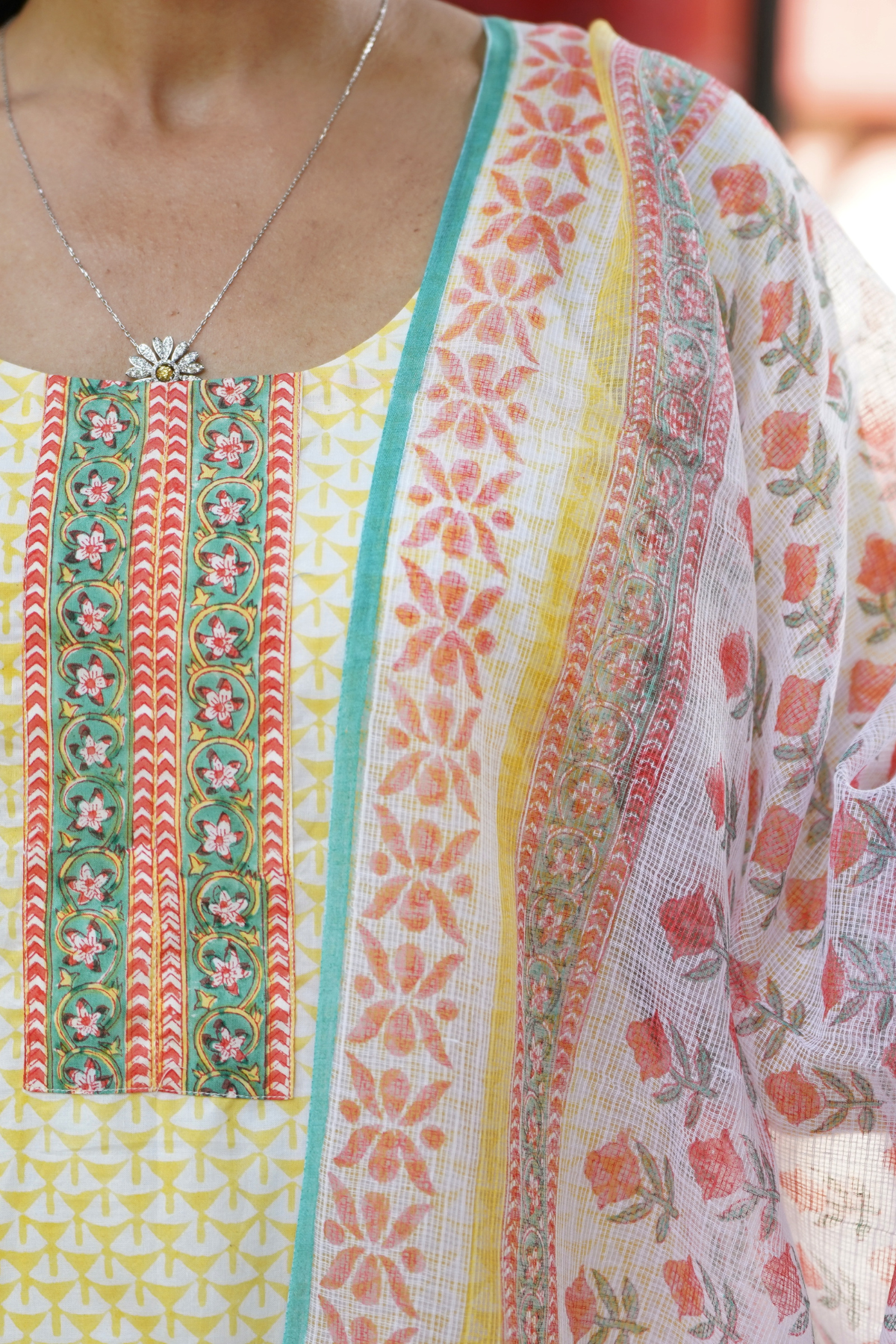 Gulmarg Kurta, Dupatta and Pant Set