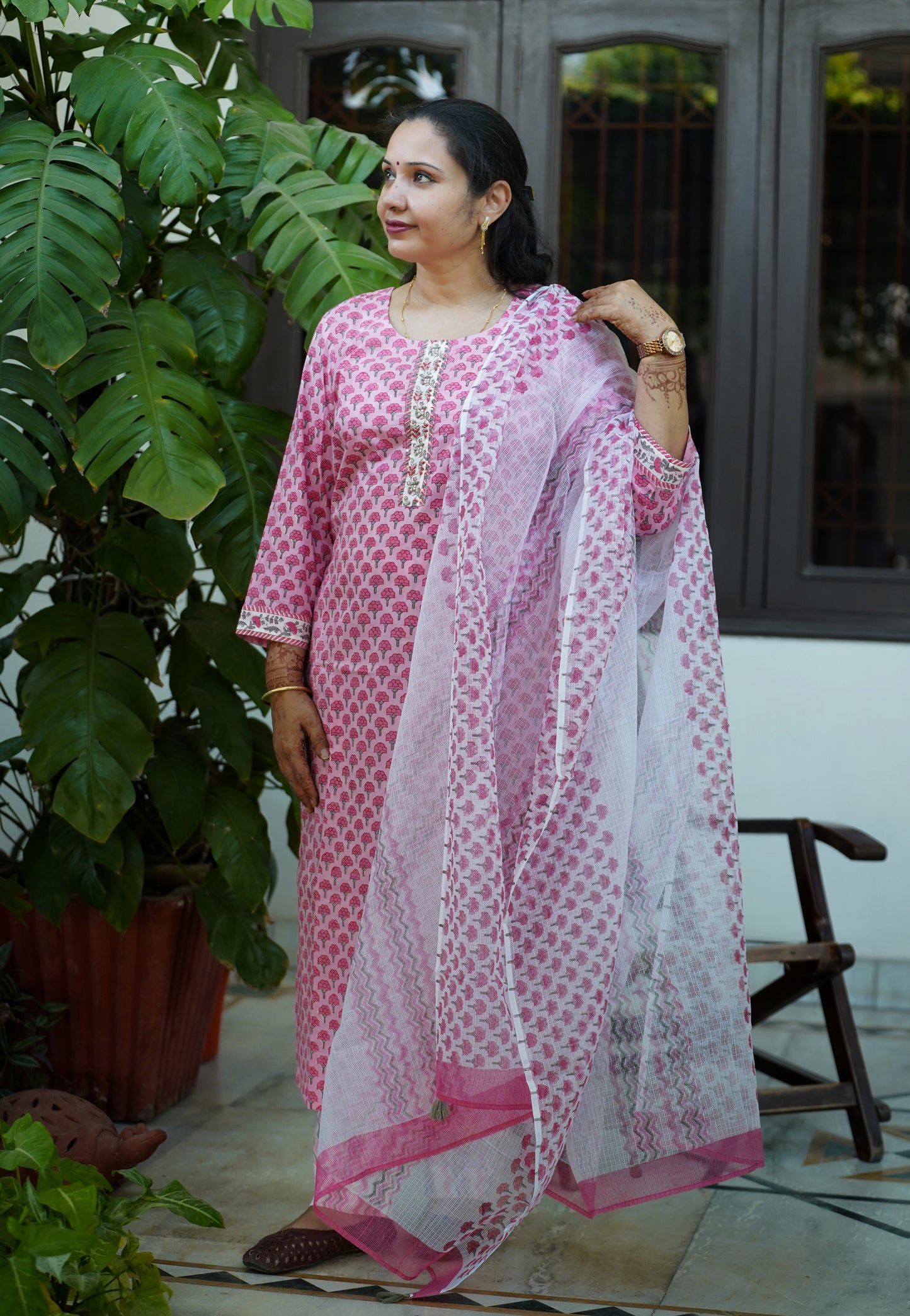 Mogra Pink Block Print Suit Set with Pants & Kota Dupatta – Delicate Floral Handcrafted Cotton Kurta with Zardozi Embellished Placket