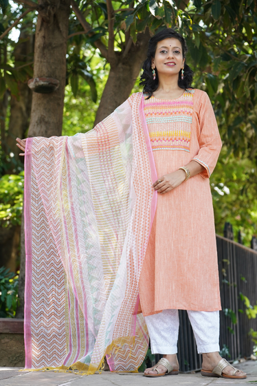 Sakhi Kurta Dupatta and Pant Set