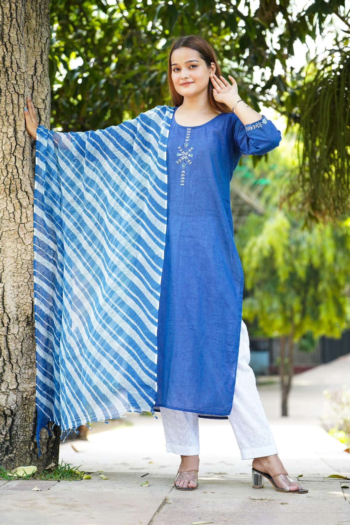 Neelamber Kantha Kurta, Leheriya Kota Doria Dupatta and Chikan Pant Set